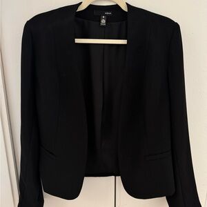 Aqua Women's Elegant Black Suit Jacket
